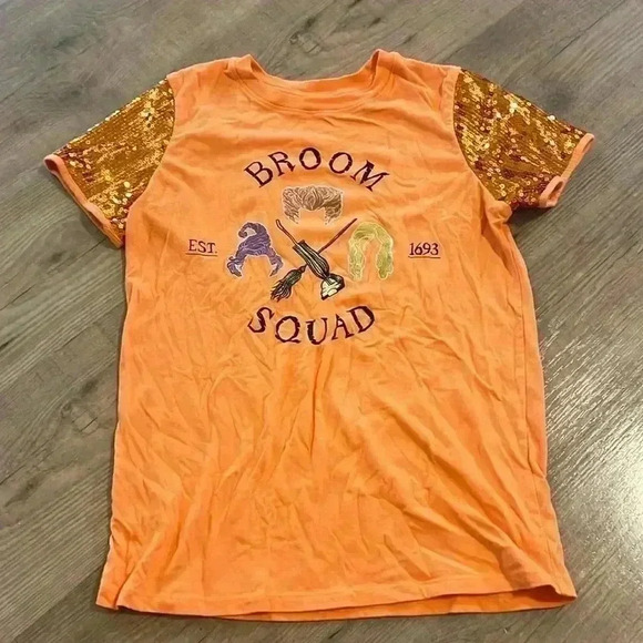 Disney Hocus Pocus Sequin Tee - Picture 1 of 4
